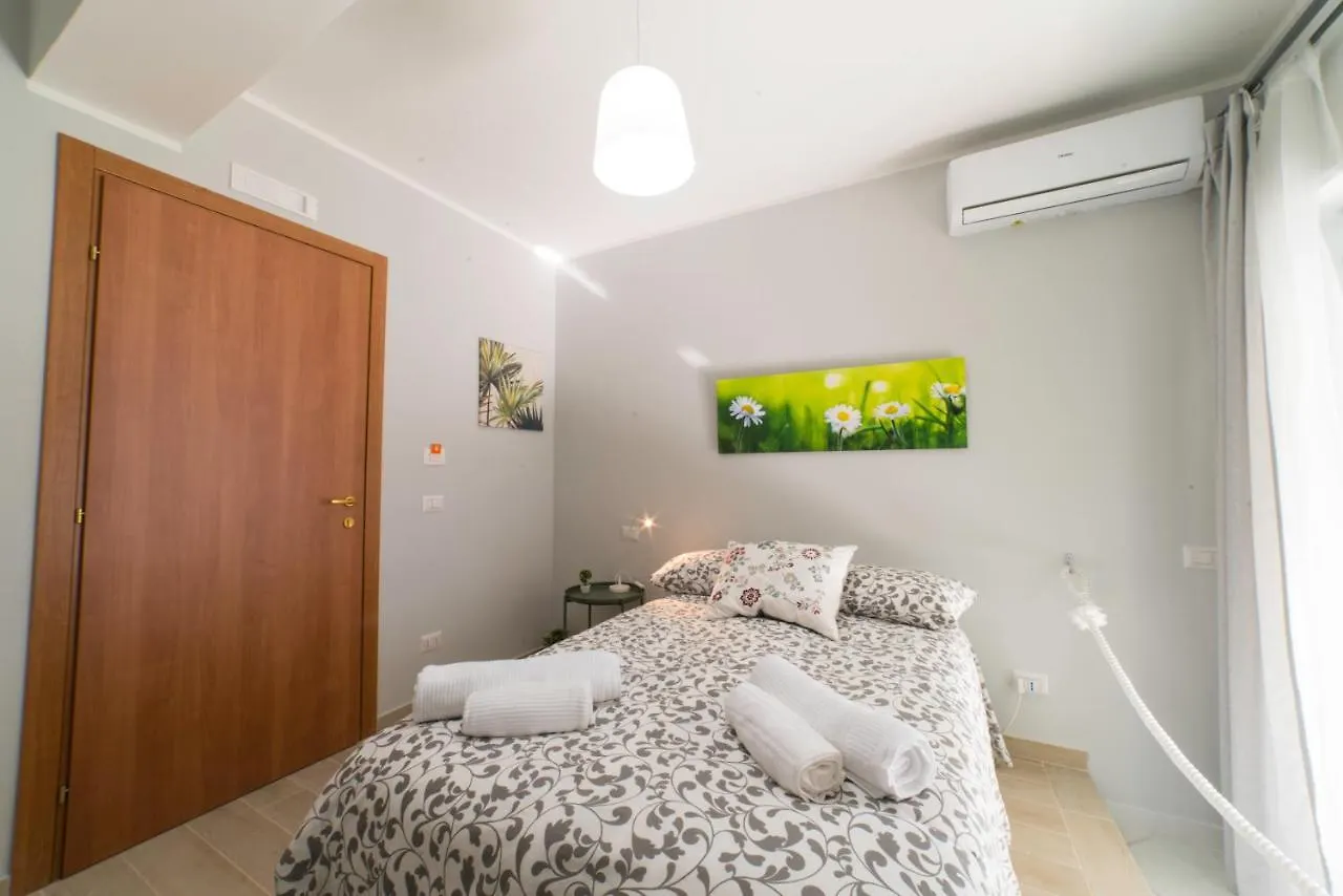 B&B MaLò Family Friendly Syracuse Bed & Breakfast