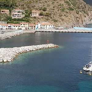 https://suite-molo-106.it-tuscanyhotel.com